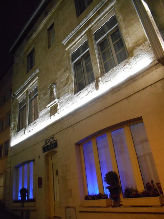Hotel De Montaulbain ヴェルダン・シュル・ムーズ エクステリア 写真